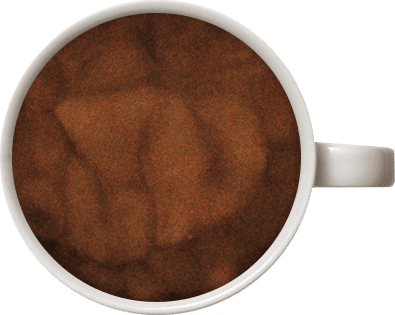 Una taza de café de color marrón.